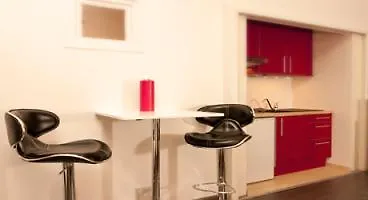 Ambiance - Monruel Apartman *
